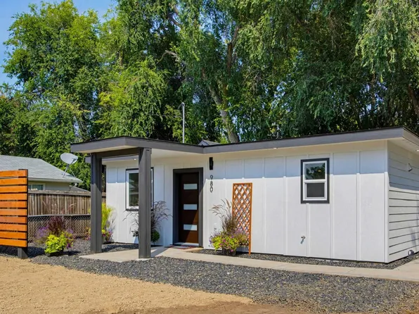980 N Clithero Dr, Boise, ID 83703