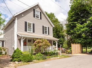 6 6th St, Ipswich, MA 01938