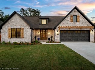 8429 Broadley Dr, Fort Smith, AR 72916