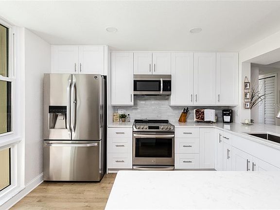4th image of 7700 Sun Island Dr S APT 408
