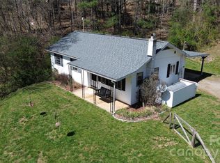 105 Baird Rd, Mars Hill, NC 28754