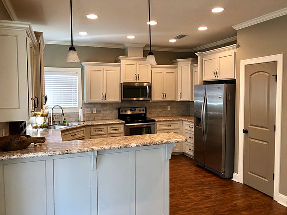 3rd image of 4225 Ginger Trl