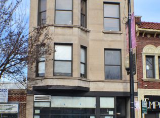 2450 W Division St APT 2R, Chicago, IL 60622