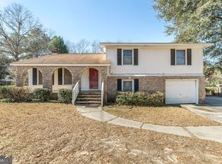 1304 Susan Ln, Dublin, GA 31021