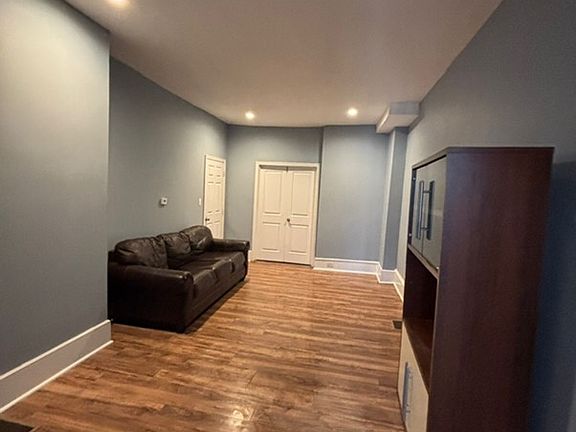3rd image of 1232 E Chelten Ave #1