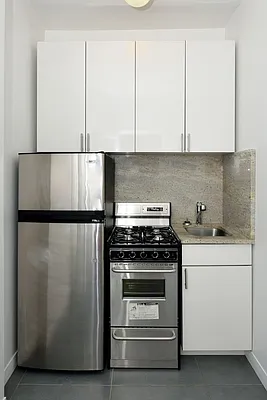 Rented by Aether Property Group | media 9