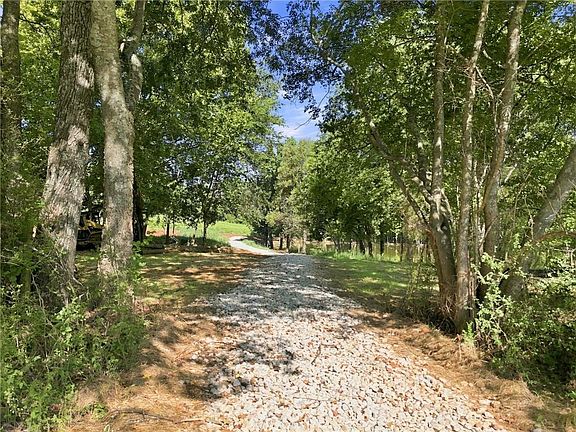 3rd image of 7403 Cartersville Hwy #5