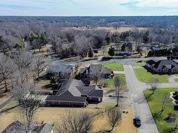 2nd image of 6407 Gardenview Dr