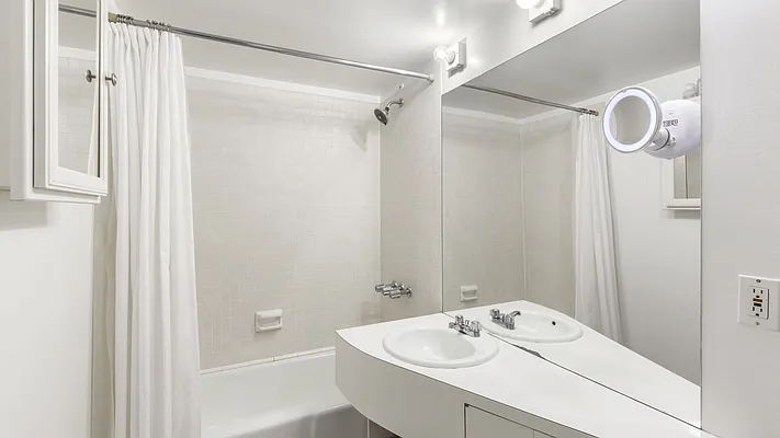 Rented by Garfield Realty  | media 30