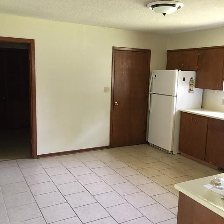 1st image of 3102 Tulane Pl APT A