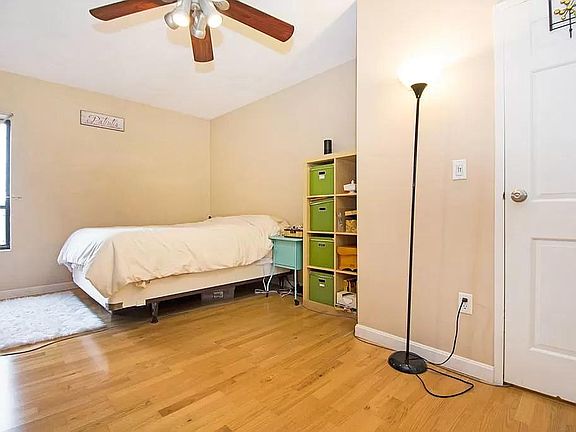 5th image of 123 Elm St APT D-6