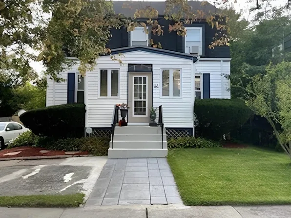 60 Bradlee St, Hyde Park, MA 02136