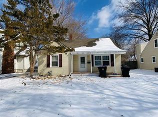 1030 SW Webster Ave, Topeka, KS 66604