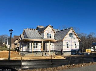 7400 Harkwood Ct, Oak Ridge, NC 27310