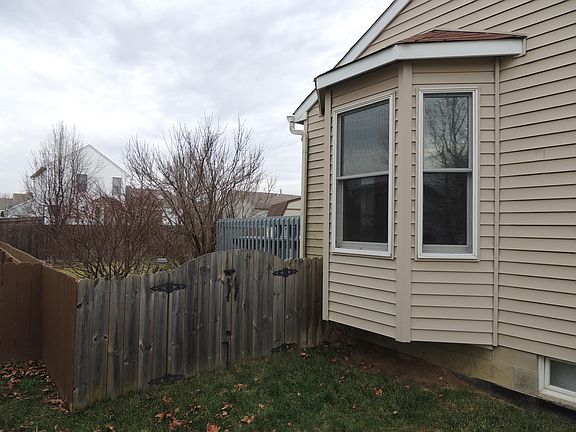 3rd image of 1024 Village Dr