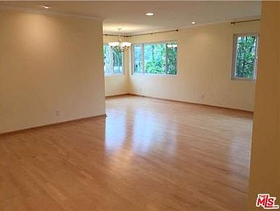 2nd image of 1525 N Hayworth Ave APT 301