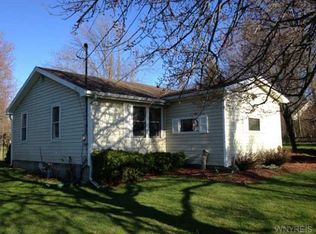 335 Hamilton St, Albion, NY 14411