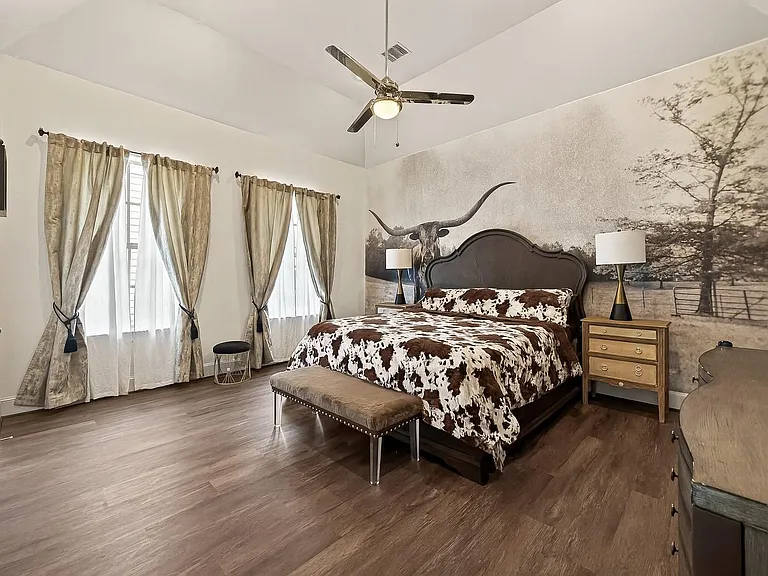 2506 McKinney St — Photo 29