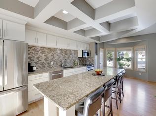 9506 Geisler Rd, Eden Prairie, MN 55347