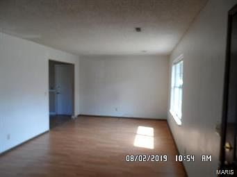 3rd image of 904 Saint Joe Dr