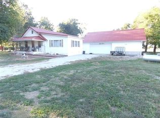 9021 State Highway M, Clever, MO 65631