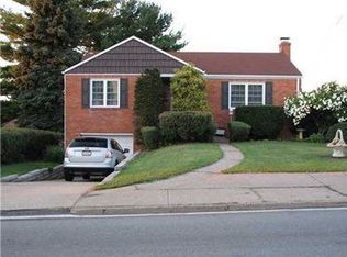 3225 Willett Rd, Pittsburgh, PA 15227