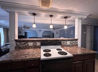 809 Avanti Way Blvd, North Fort Myers, FL 33917