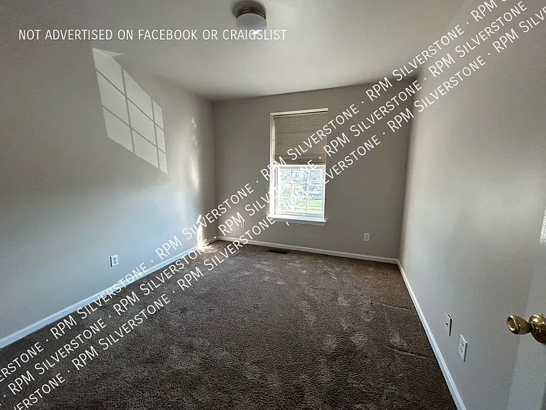 18013 Marsal Dr — Photo 9