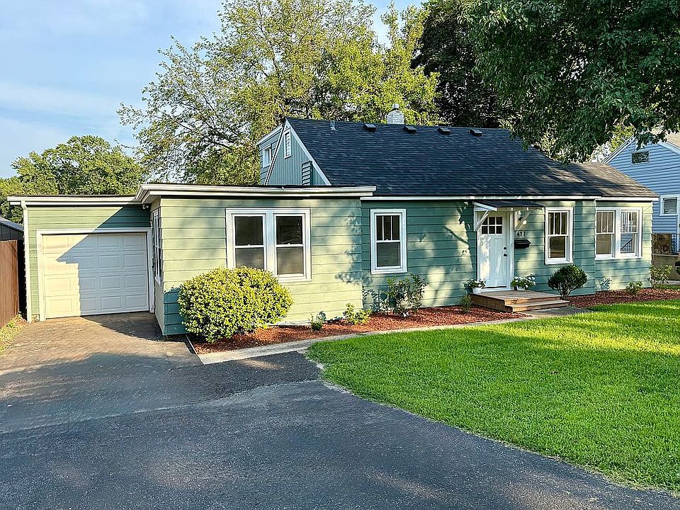 Cape Cod with curb appeal