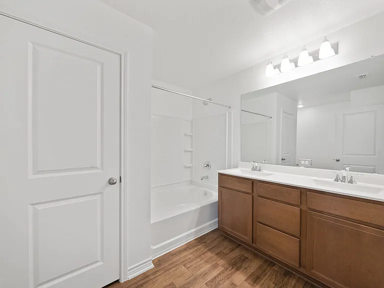 10643 W Military Dr #57 — Photo 6