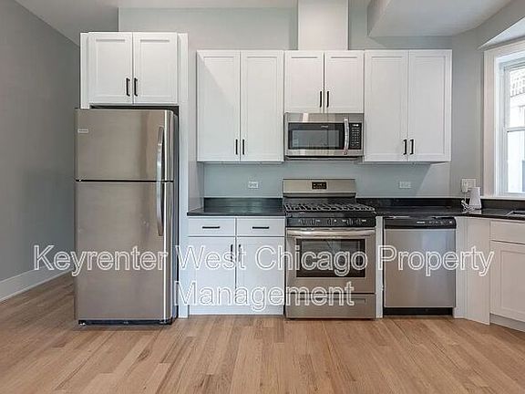 5th image of 3246 W Fulton Blvd #1