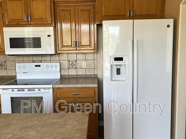7305 E Indianola St — Photo 9