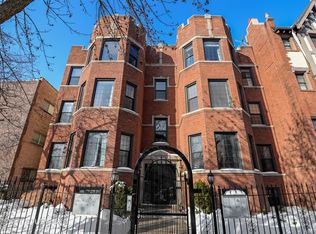 6906 N Ashland Blvd #GS, Chicago, IL 60626