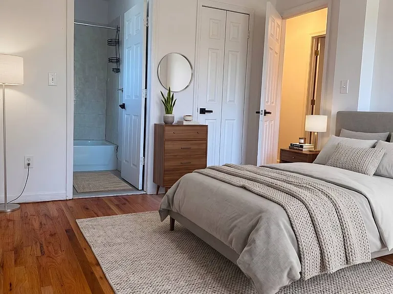 4334 Baychester Ave #3A — Photo 1