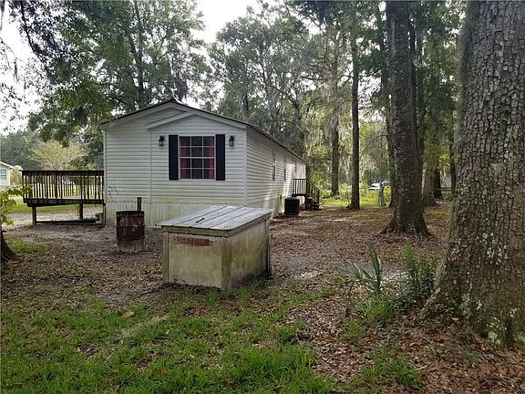 5th image of 147 Deer Cir