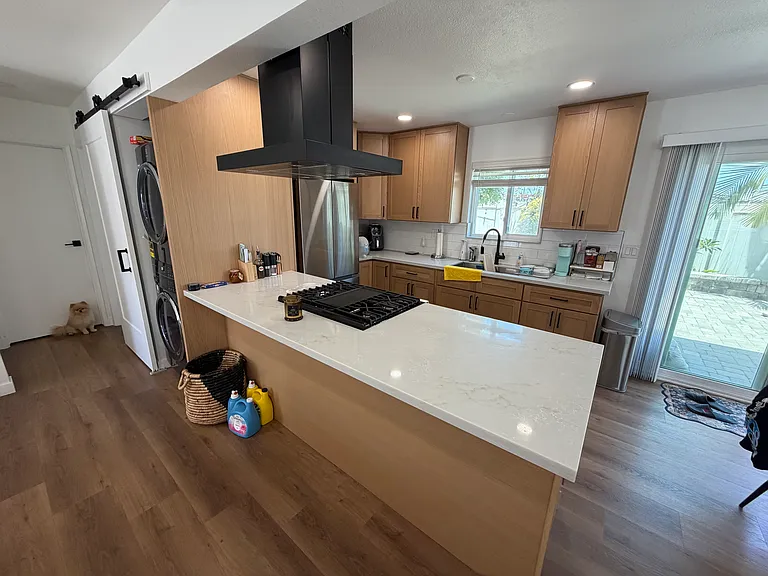 1157 W 204th St — Photo 34