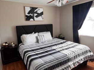 7437 W Hatcher Rd, Peoria, AZ 85345