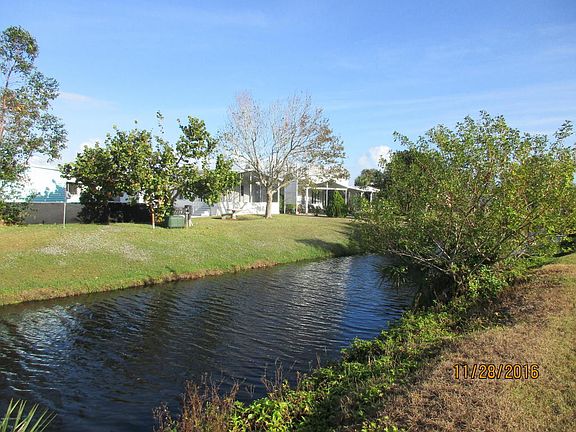 5th image of 1302 Waterway Dr