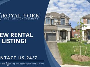 45 Souter Dr #2, Whitby, ON L1P0J6