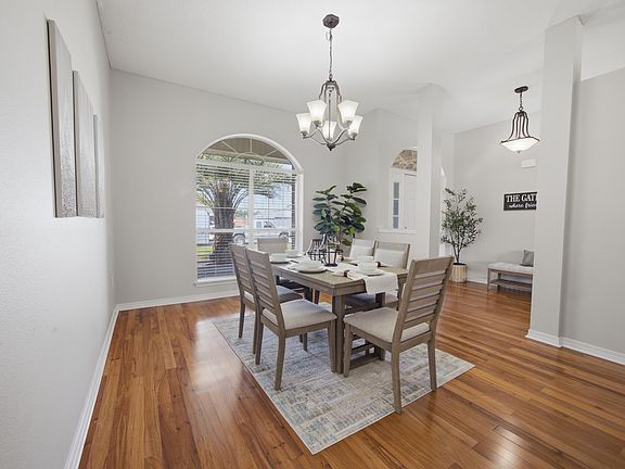 5th image of 2176 Bromly Dr
