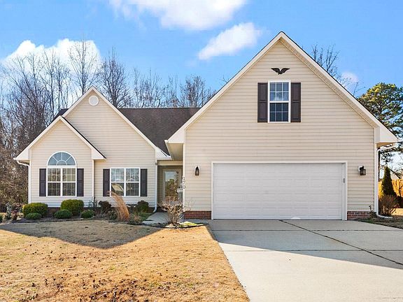 2nd image of 170 Waterford Dr