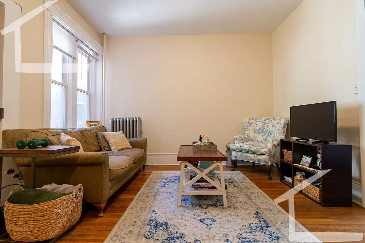 Building Photo - 14-16 Fuller St #4