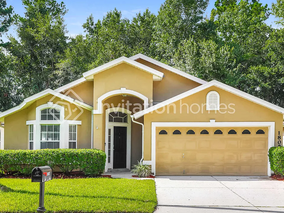 1807 Moss Creek Dr