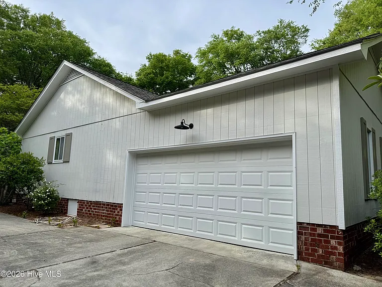 8413 Bald Eagle Ln — Photo 3