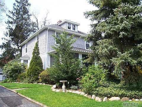 1st image of 27 Roslyn Dr