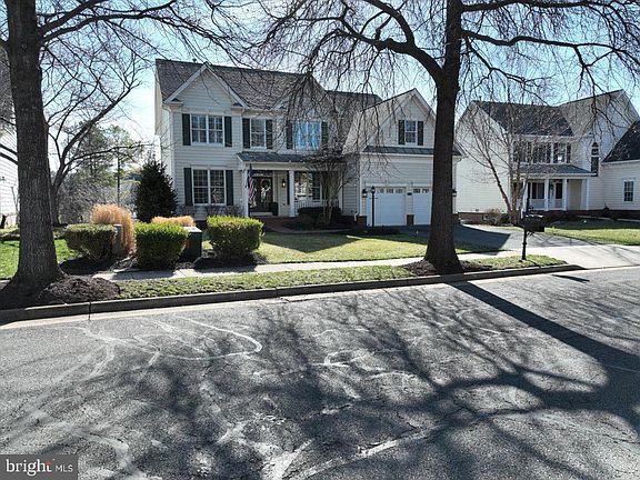 4th image of 15141 Golf View Dr