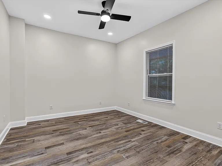 1713 S Orchard Knob Ave — Photo 14