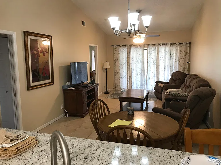 2027 Sunset Grove Ln — Photo 9