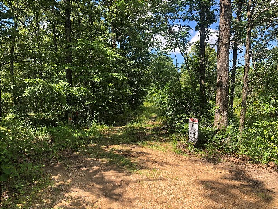 2nd image of 391 Joe Raymond Rd