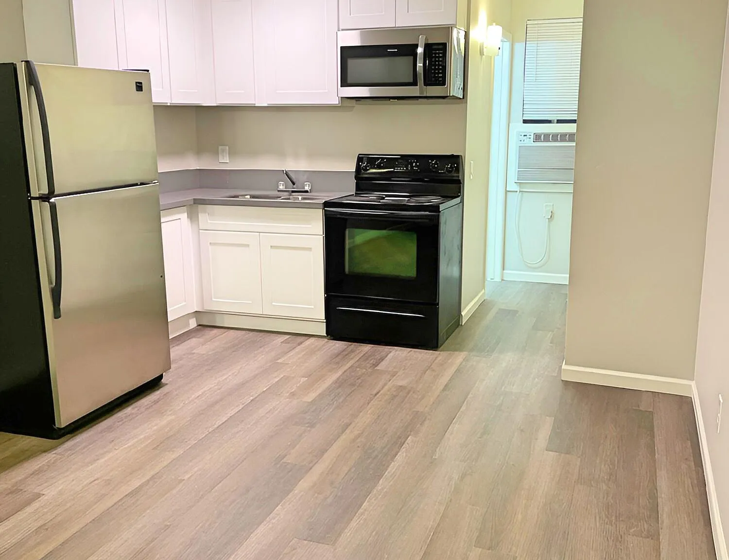 432 E 9th Ave — Photo 1